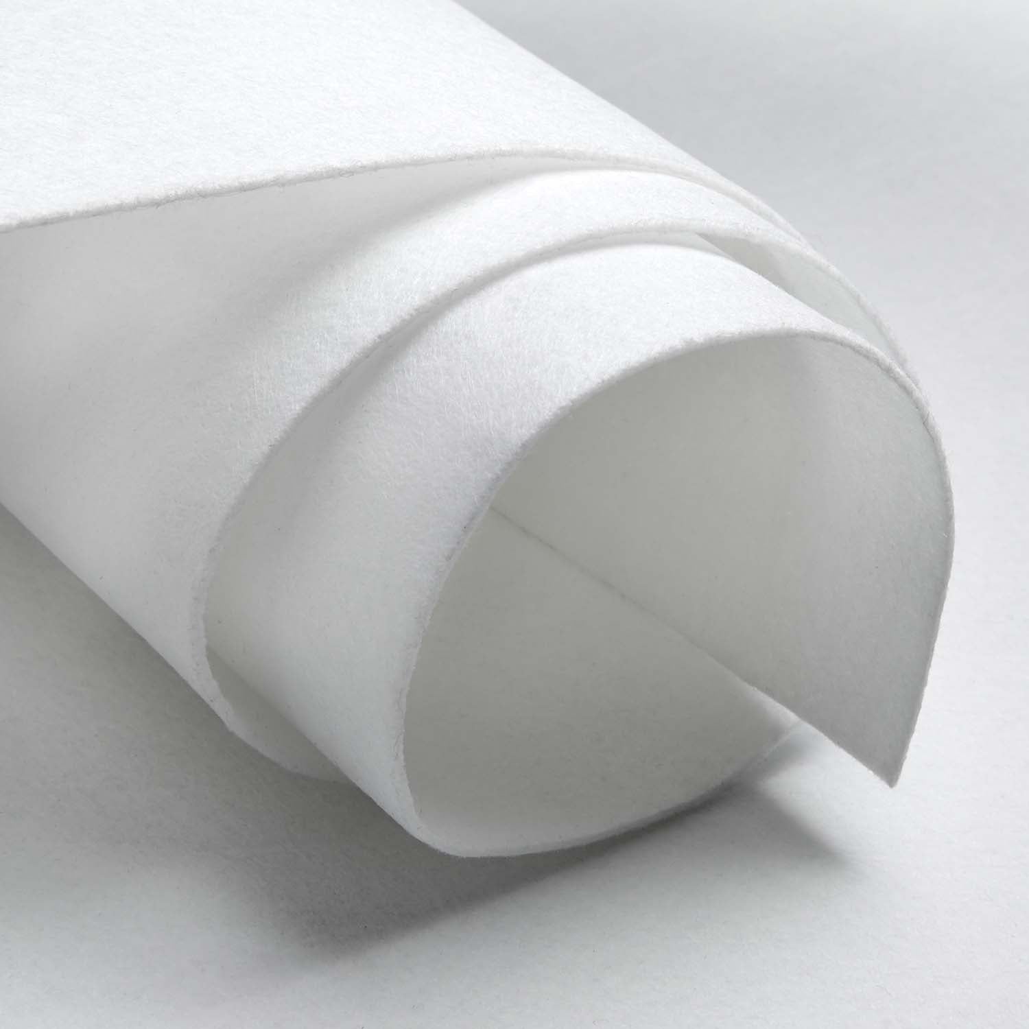 BADGE BACKING SEWIN 380GSM WHT